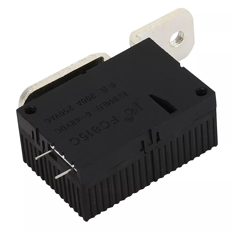 Bilbatterikontroll 200A låsrelä